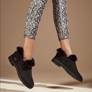 UGG MCKAY BLACK SUEDE ANKLE STRAP WOMEN'S BOOTS SIZE US 11